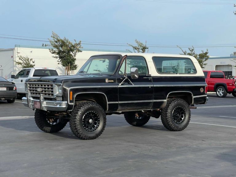 A 1975 K5 Blazer